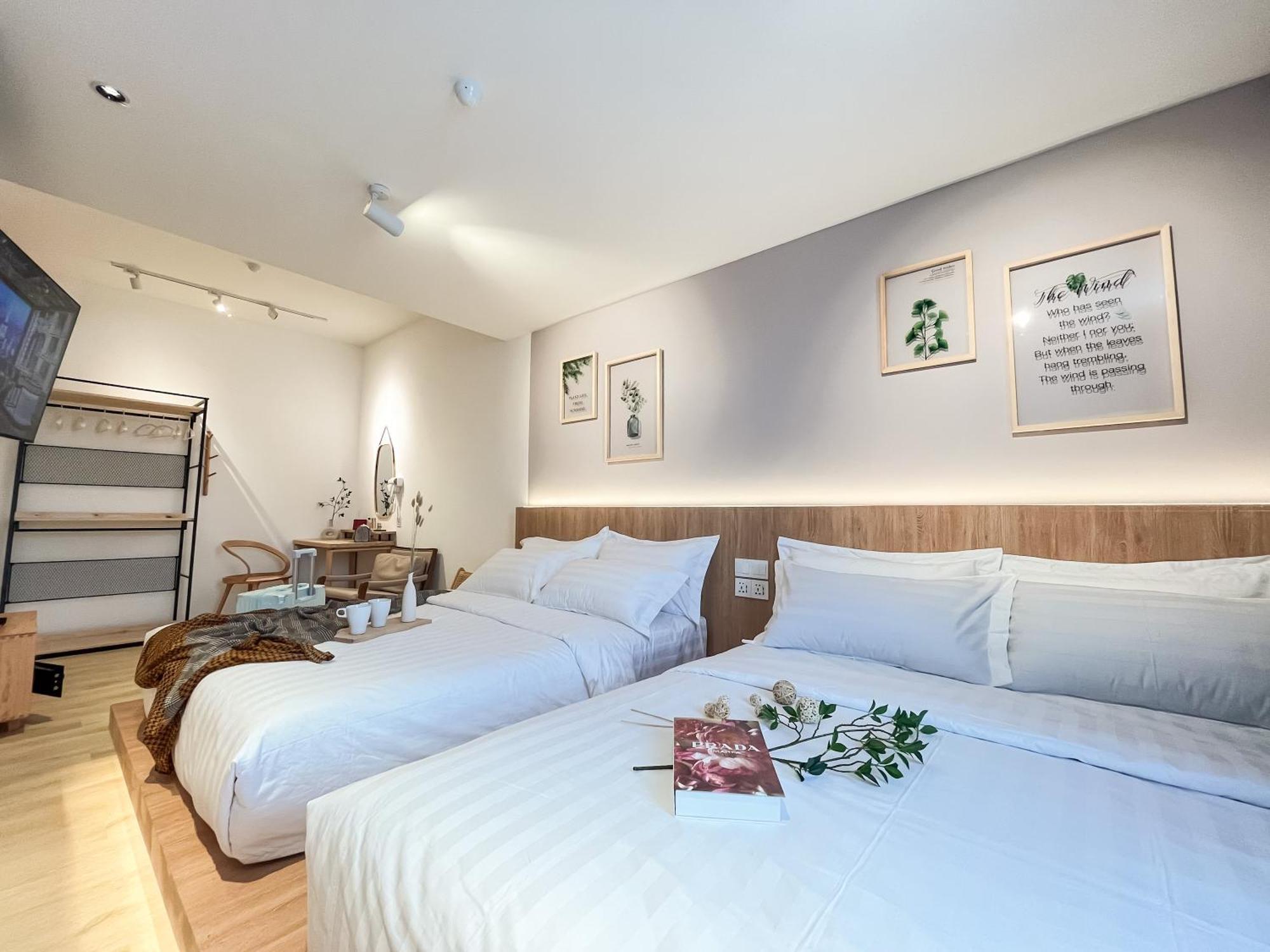 Sleep Box Penang Hotel George Town Exterior photo
